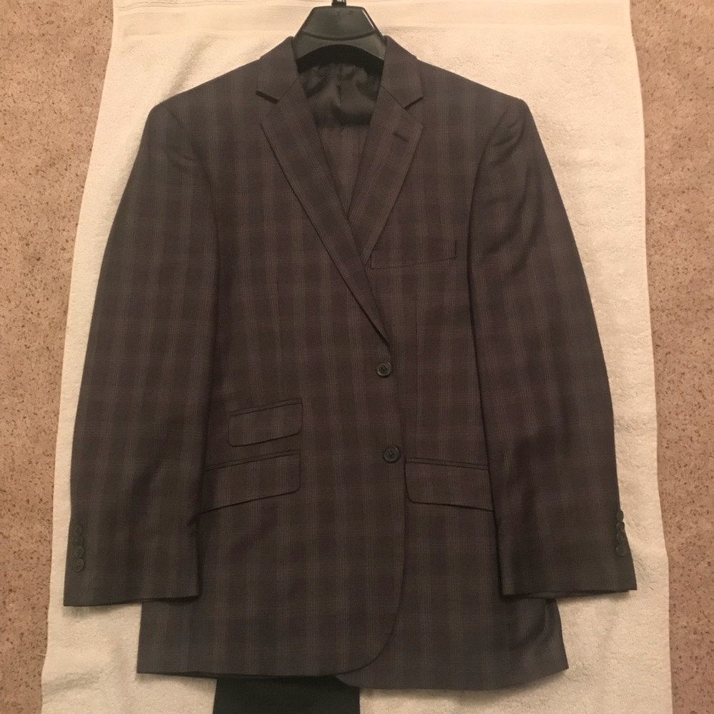 Pronto Uomo suit